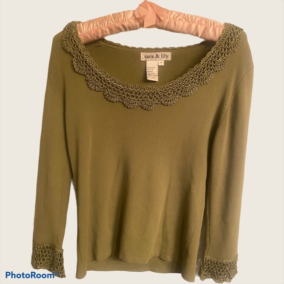 Women’s Sweater with Neck and Sleeve Detail - Picture 1 of 3